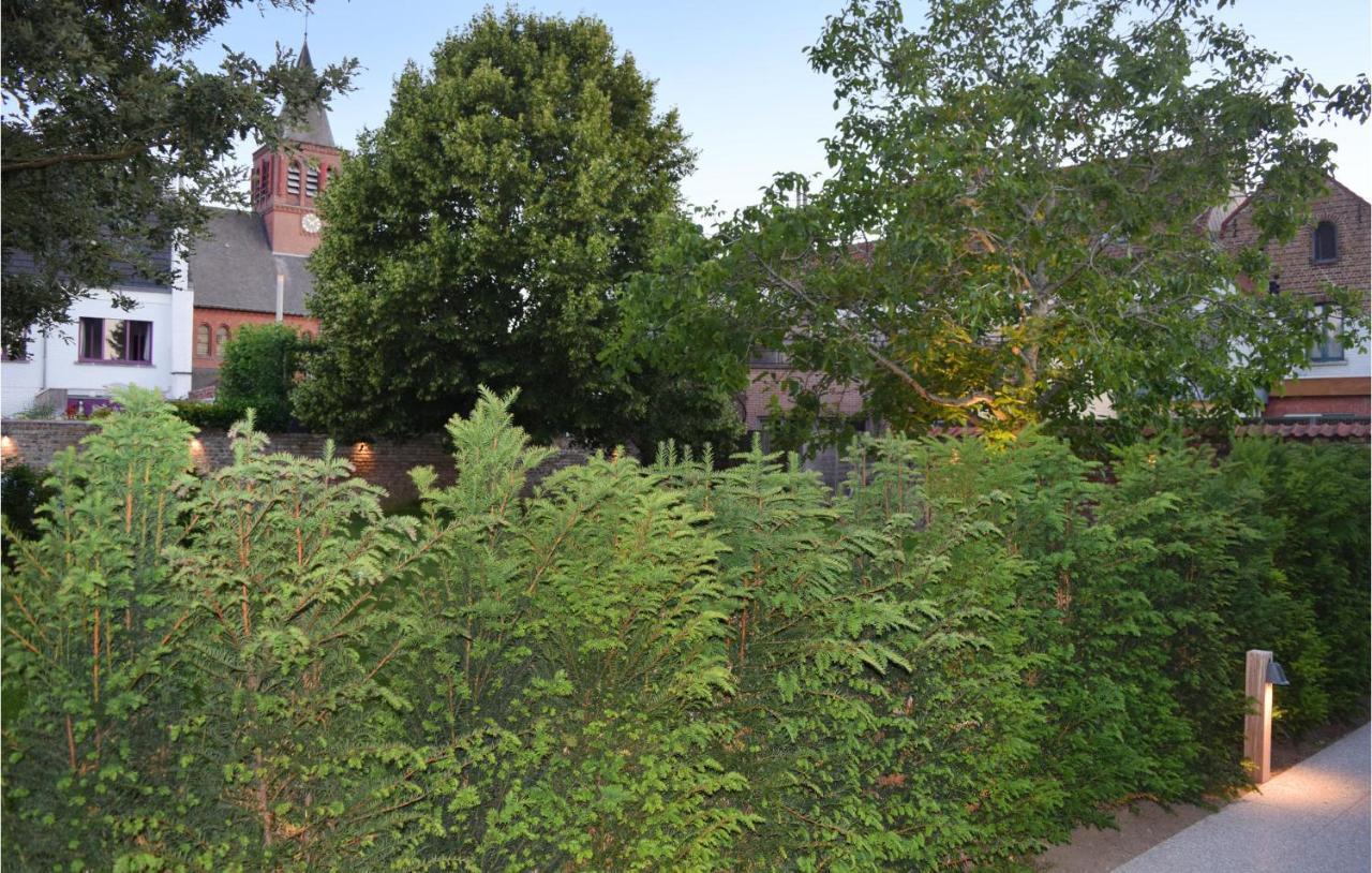 Hébergement de vacances Awesome In With Wifi And 1 Bedrooms Bruges